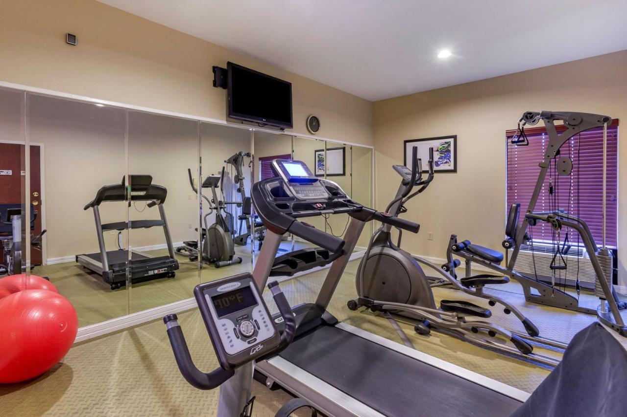 Best Western Plus Springfield Airport Inn Buitenkant foto