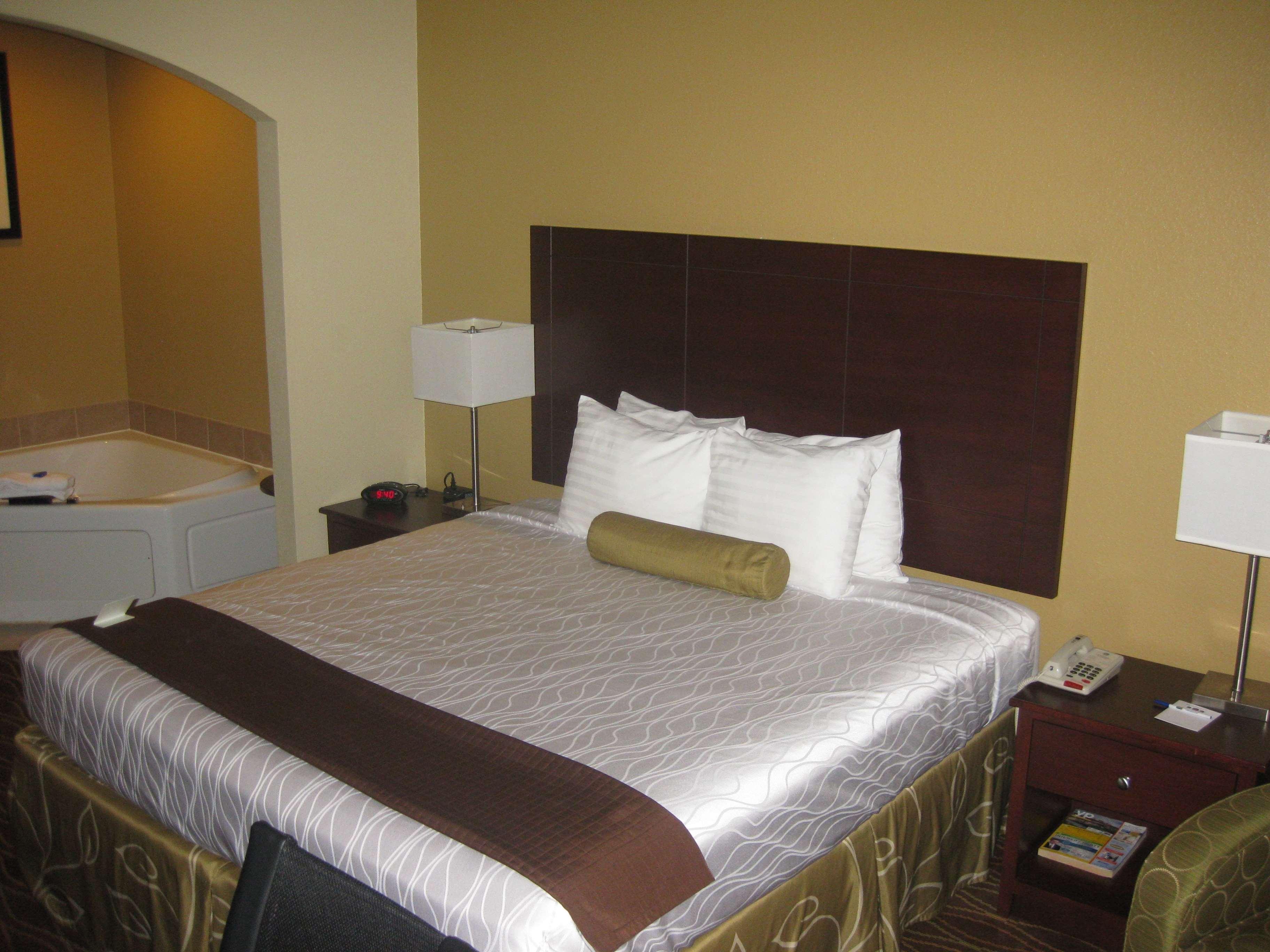 Best Western Plus Springfield Airport Inn Buitenkant foto