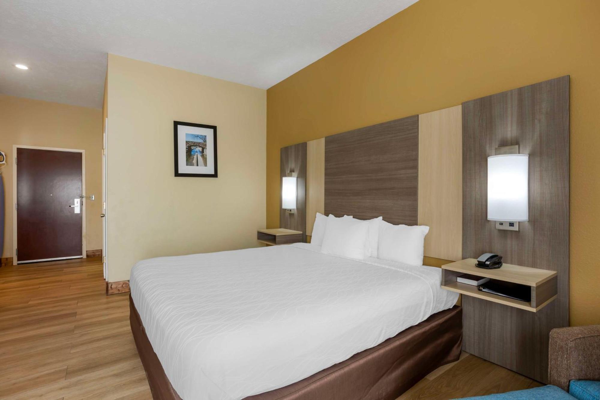 Best Western Plus Springfield Airport Inn Buitenkant foto
