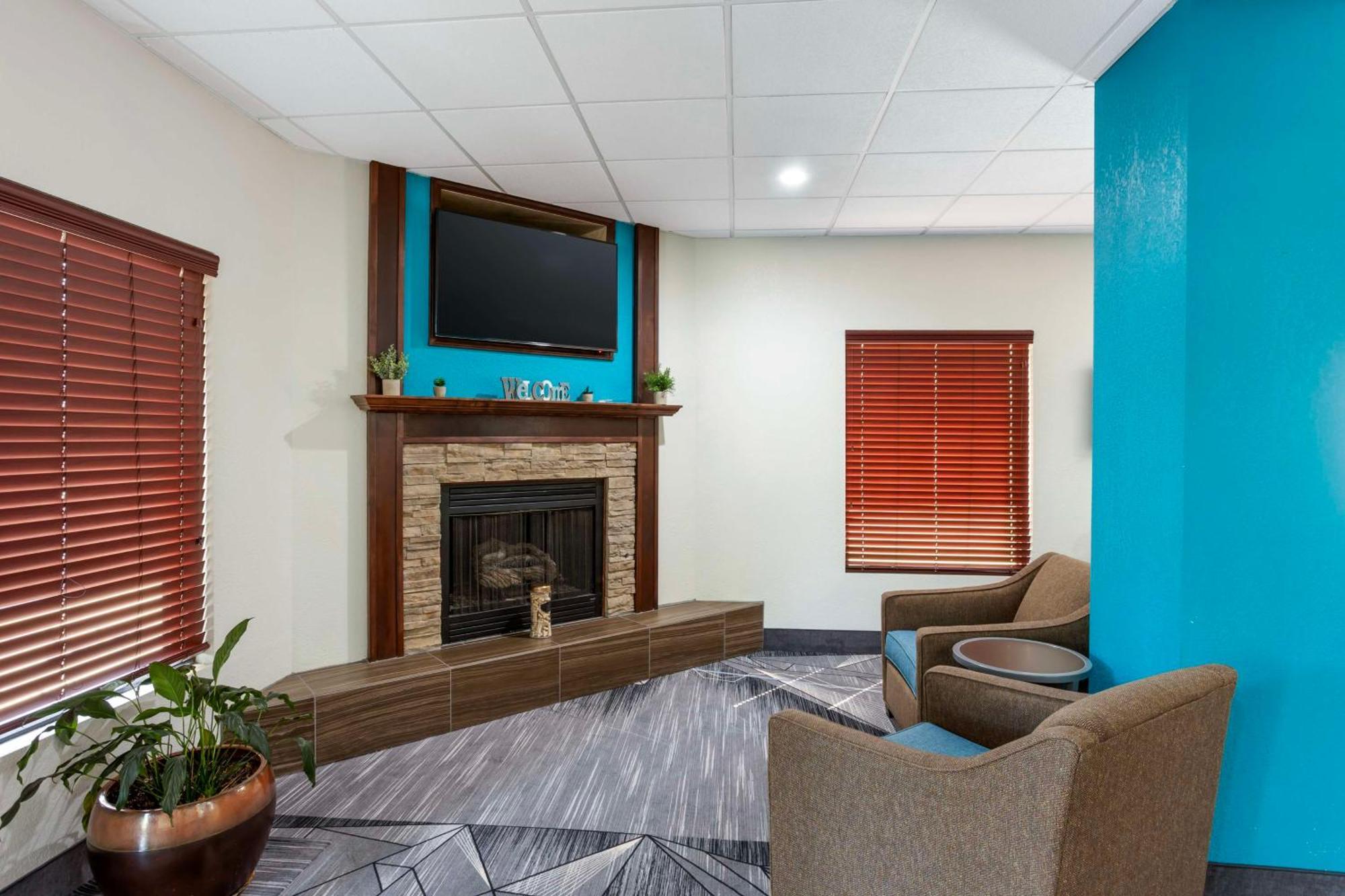 Best Western Plus Springfield Airport Inn Buitenkant foto