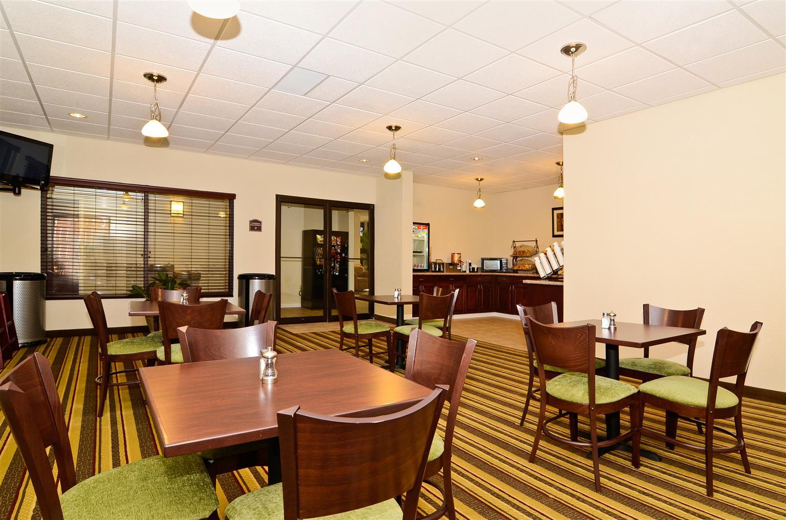 Best Western Plus Springfield Airport Inn Restaurant foto